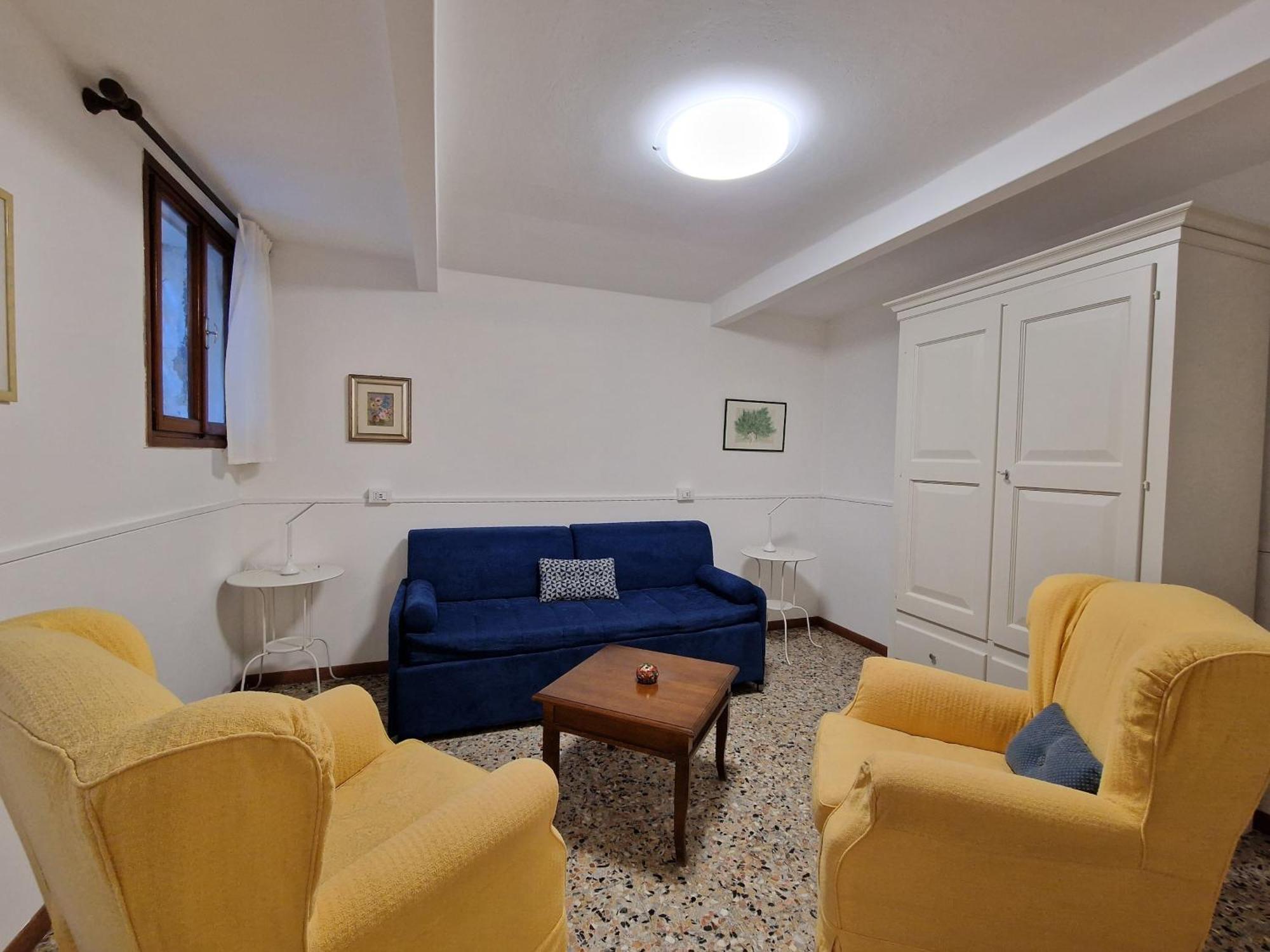 Veneziacentopercento La Forcola Apartment, Next To Rialto Bridge Veneza Exterior foto