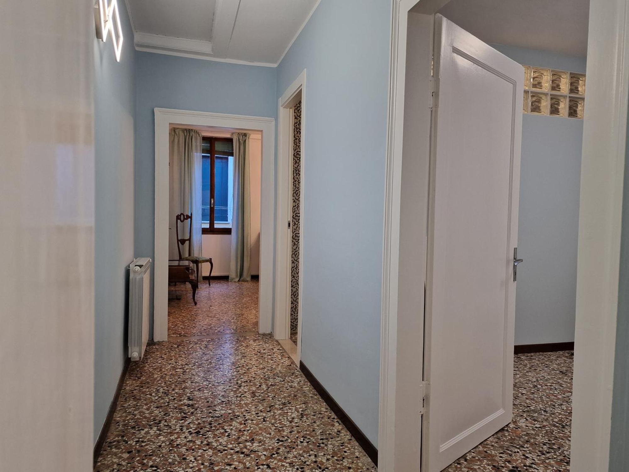 Veneziacentopercento La Forcola Apartment, Next To Rialto Bridge Veneza Exterior foto